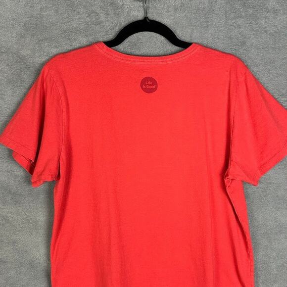 Life Is Good Top Women Large Red Crusher Tee Classic Fit Snowflake Heart Holiday - Picture 5 of 12